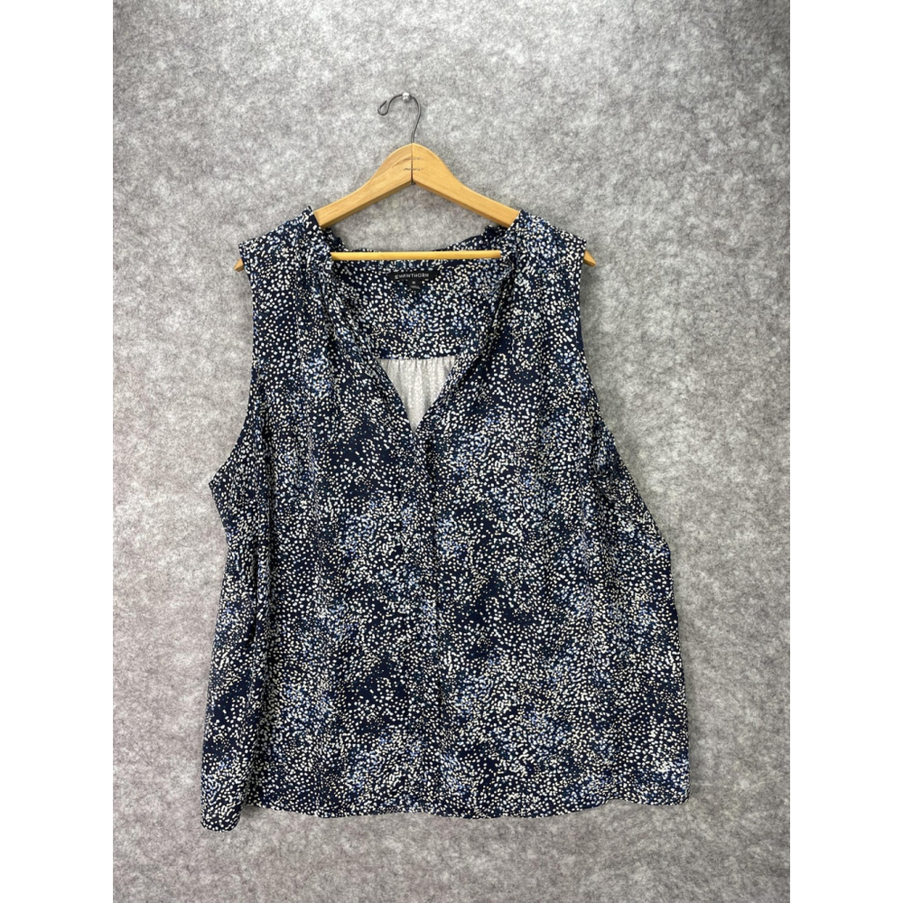41 Hawthorn Navy and White Blouse